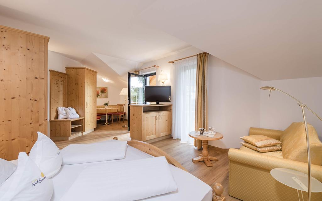 Hotel Sonnenburg Merano Phòng bức ảnh