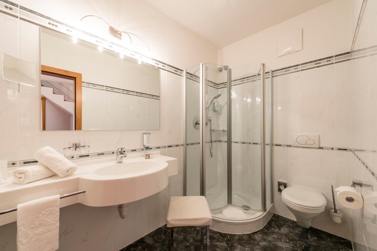 Hotel Sonnenburg Merano Ngoại thất bức ảnh